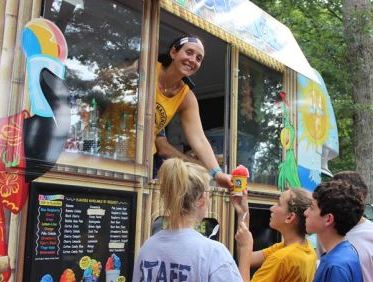The Bunk-O Afternoon, which now seems to be a tradition in only it's 2nd year, was great!  This year, we surprised camp with a Kona Ices truck.  Even Pam got in on the serving action.