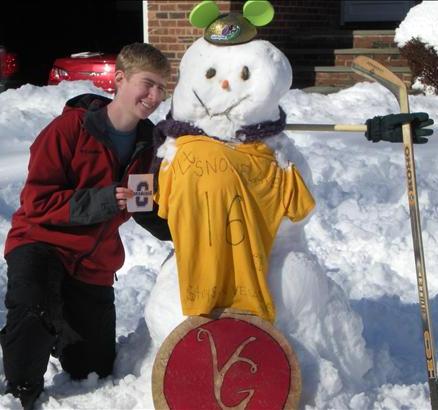 2010 JC Greg Ricken and his Vegas Gold Snowman!  