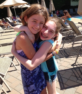 Jordan Plant and Bailey Germain hanging out poolside.