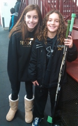 Upper Inter Girls Joey Dallow and Jillian Wexler coincidentally ran into each other at an ice rink in New Jersey. 