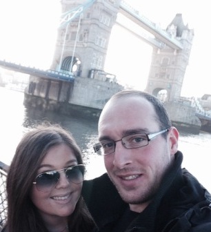 Joe "Smasher" Lea set me this photo of him and Amanda Miller, who came to London to visit Joe over the holiday break.  Here they are in front of the London Bridge.